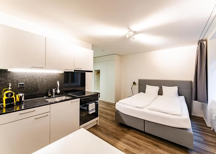 Hostedbydave X Touchbed * سانت غالن