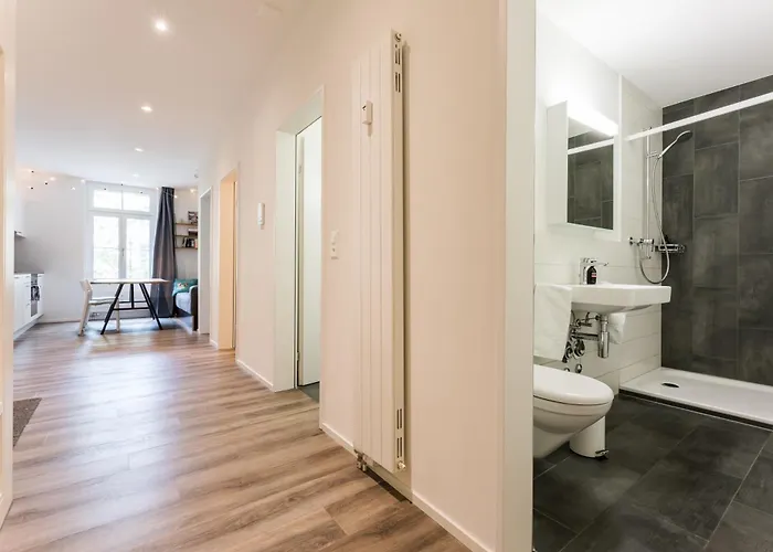 Hostedbydave X Touchbed منزل للإقامة