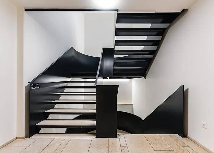 Hostedbydave X Touchbed * سانت غالن